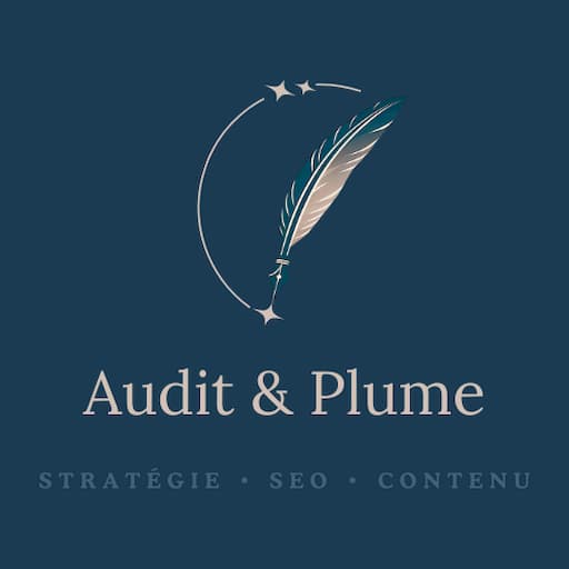 Bureau lumineux d'Audit & Plume : ordinateur portable affichant le logo, carnet et stylo.